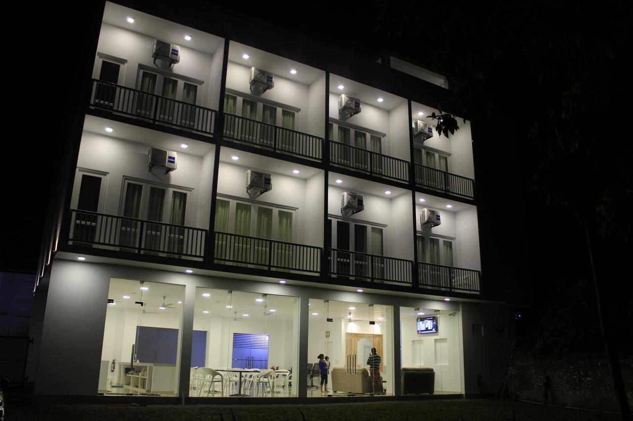 Heaven By O Hotel Unawatuna Exterior photo
